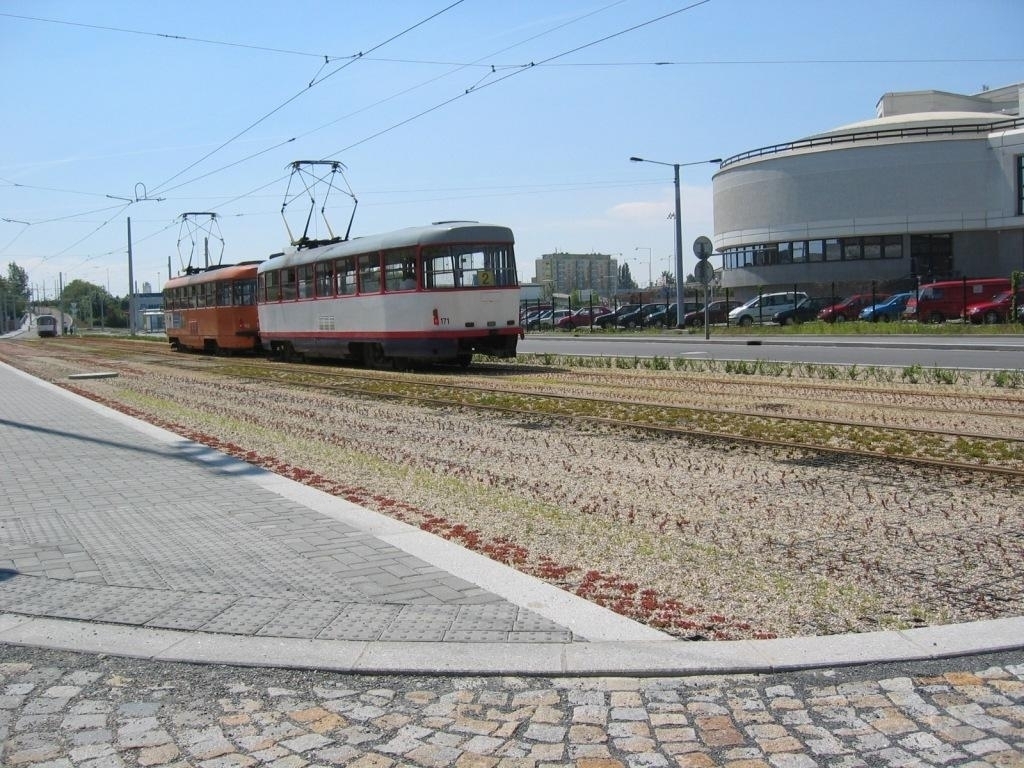 Tramvajová trať u vlakového nádraží v Olomouci